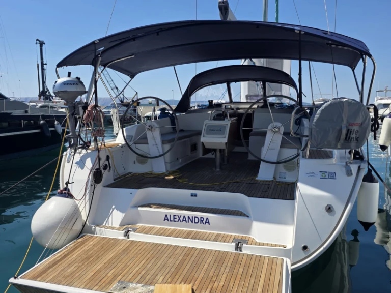 Yacht hire Novi Vinodolski cheap Cruiser 46