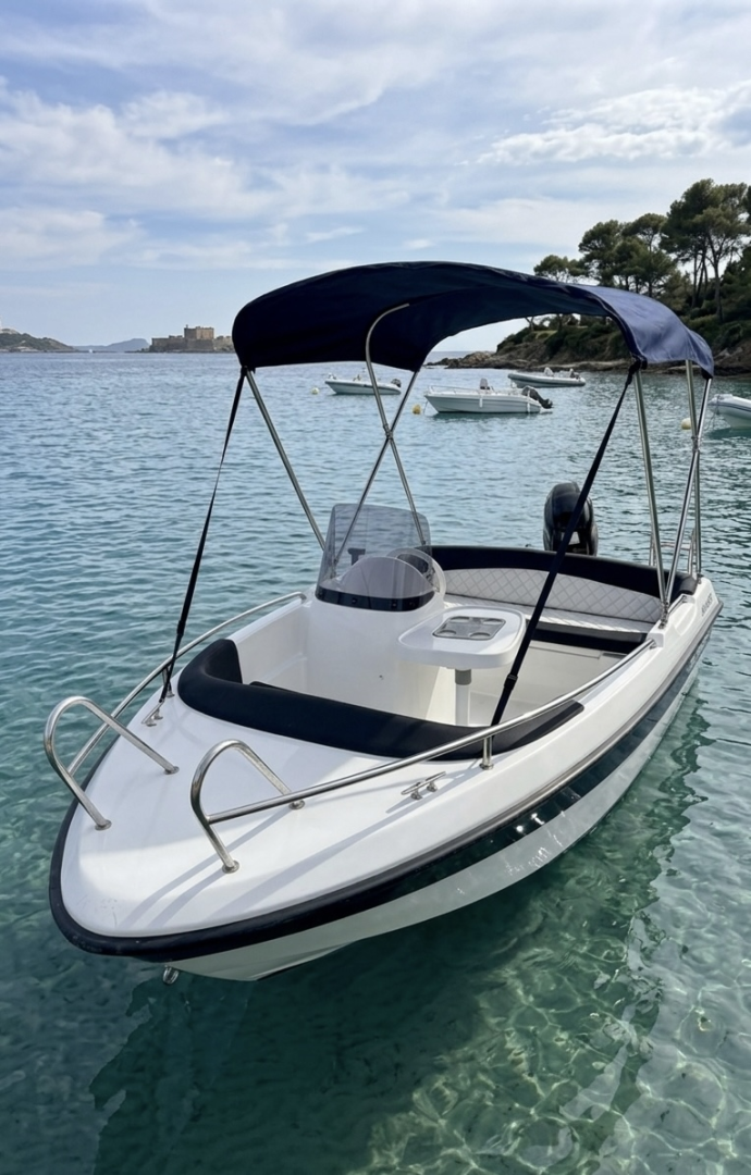Yacht charter France - SZKUTNICZY ZAKLAD Kruger Laser on SamBoat