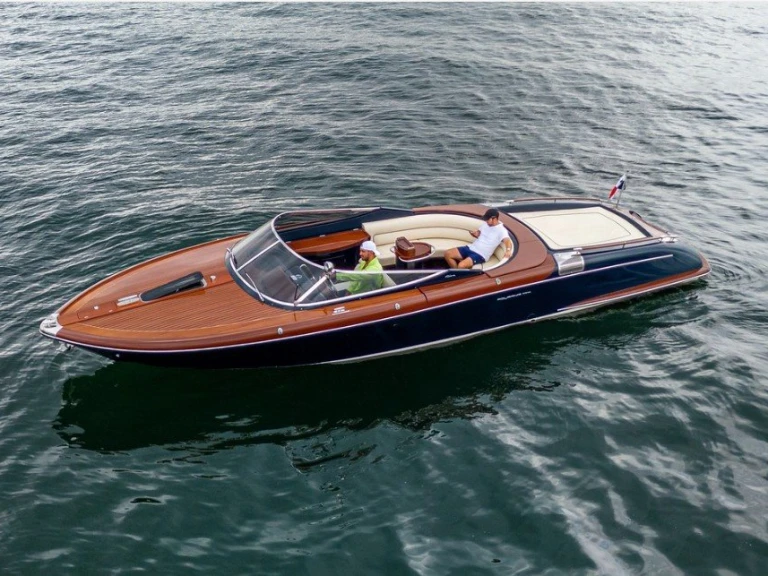 Hire Motorboat with or without skipper Riviera Panama City Beach
