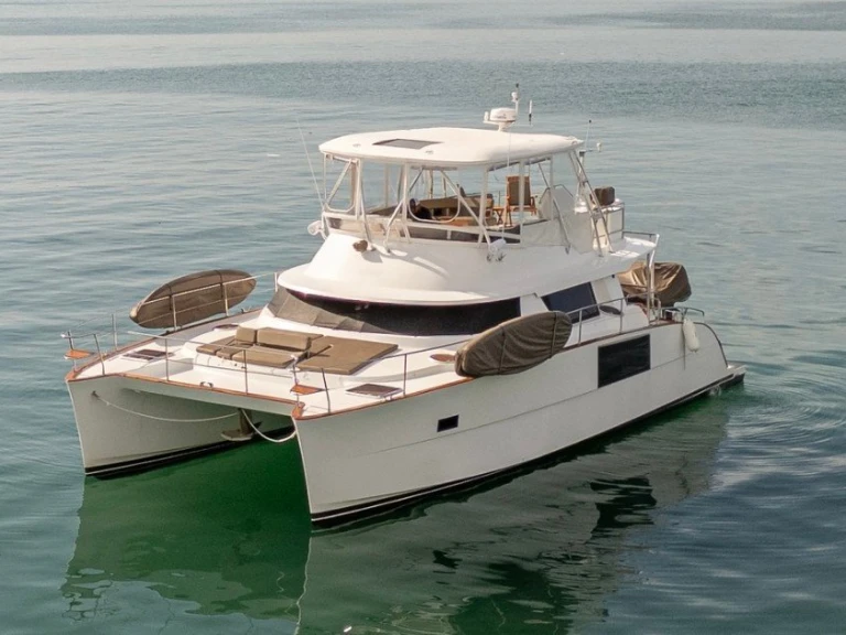 Hire Motorboat with or without skipper Fountaine Pajot Panama City Beach