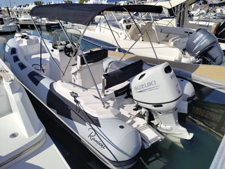 Hire RIB Ranieri with a boat licence