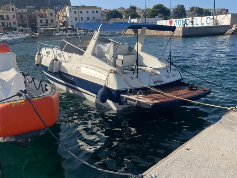 Motorboat to hire Palermo at the best price