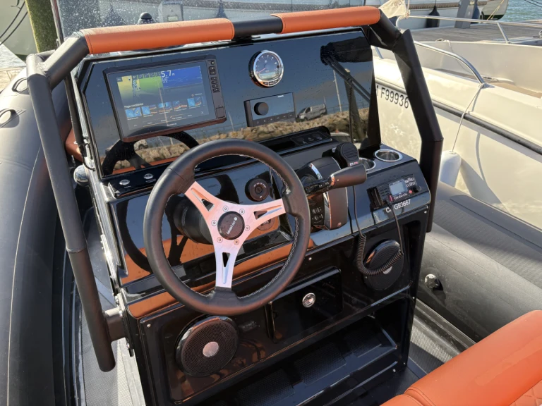 Yacht charter Ouistreham - Brig Navigator 22 on SamBoat