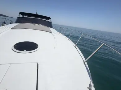 Yacht hire Terracina cheap Carver 440