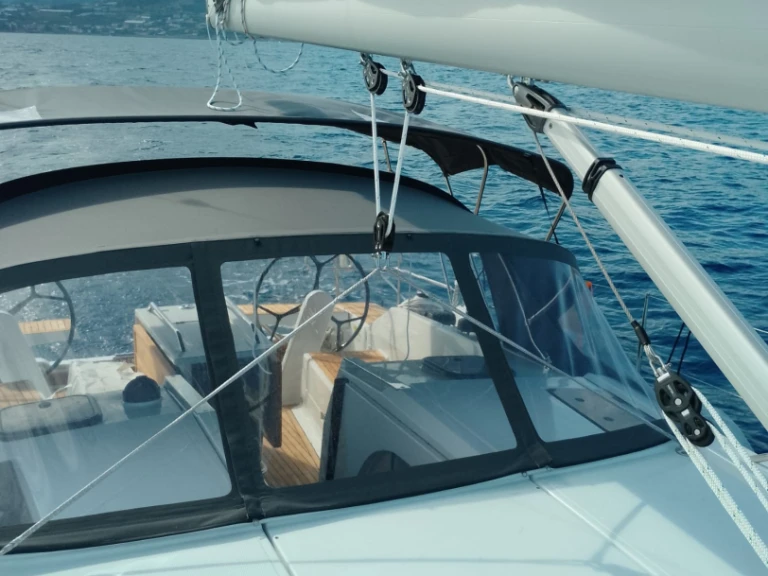 Hire Sailboat Hanse with a boat licence