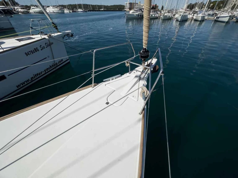 Yacht hire Pula cheap Sun Odyssey 449