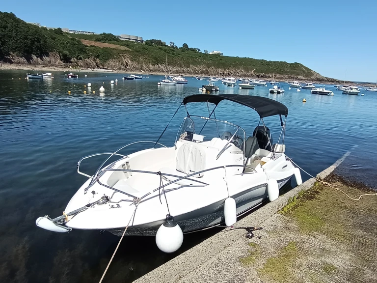 Hire Motorboat with or without skipper Quicksilver Brest