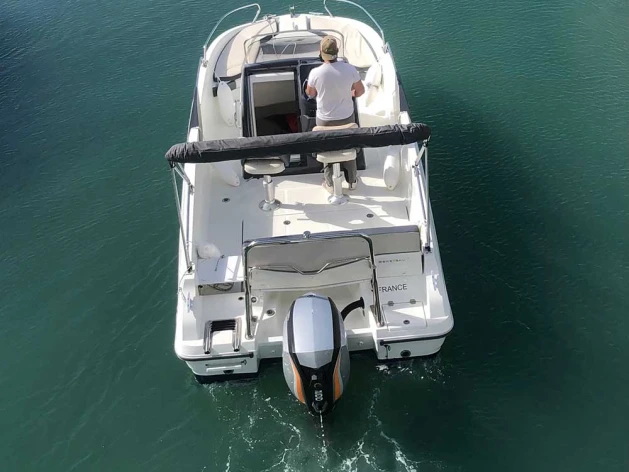 Motorboat hire in Marseille - Quicksilver Activ 605 Open Pack Sport