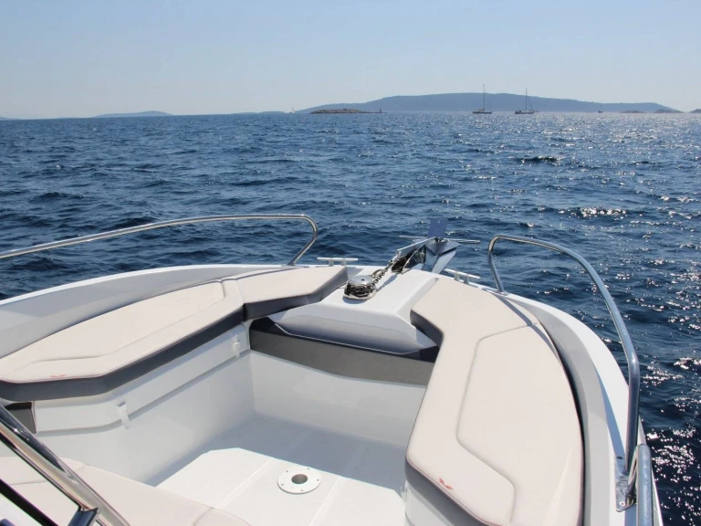 Hire Motorboat with or without skipper Quicksilver Marseille