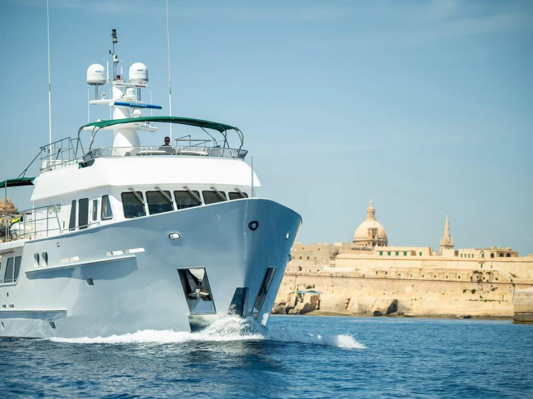 Yacht charter Kalkara - Seaton Yachts VOYAGER 84 on SamBoat