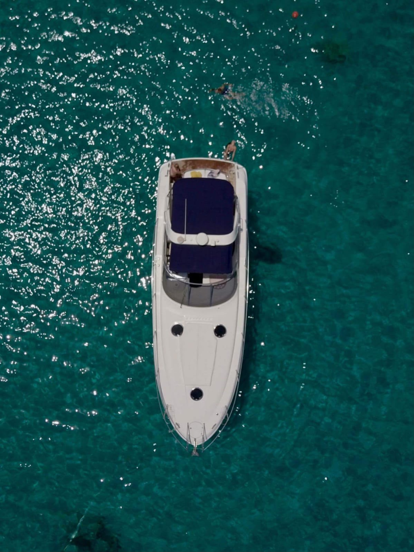 Yacht hire Valletta cheap Bavaria 38