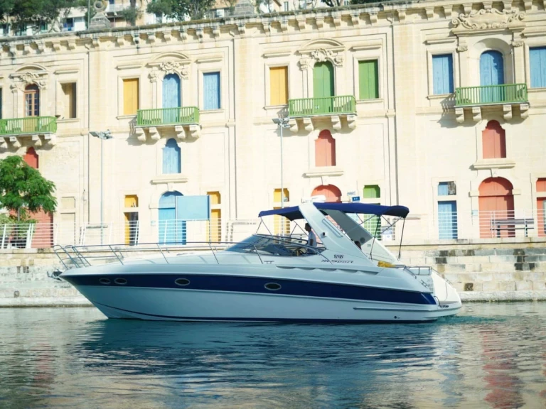 Motorboat hire in Valletta - Bavaria Bavaria 38