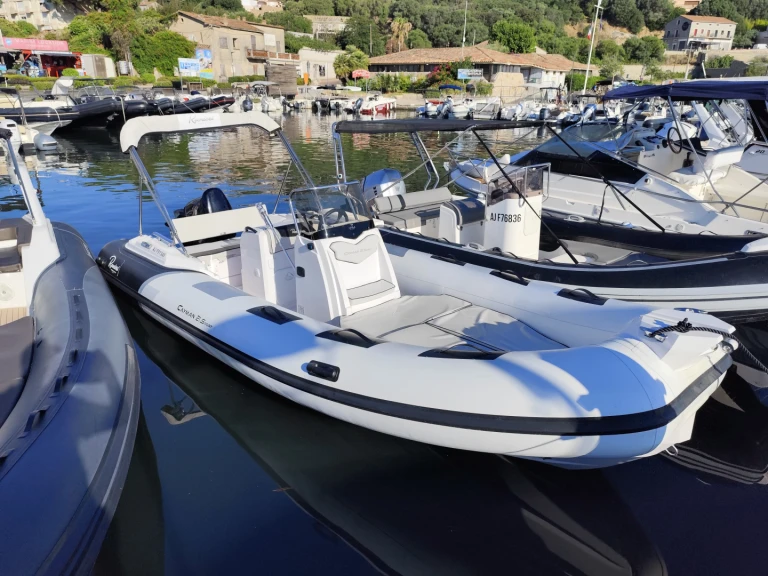 Yacht charter Porto-Vecchio - Zodiac Medline on SamBoat