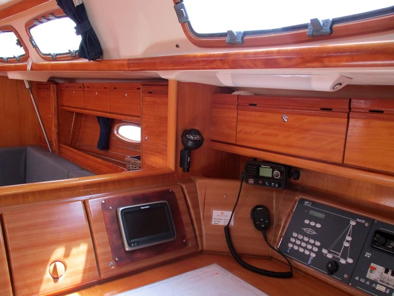 Sailboat to hire Palma de Mallorca at the best price