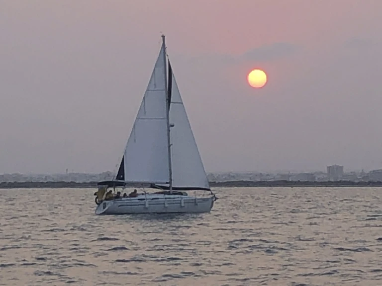 Bénéteau Oceanis 361 Clipper charter bareboat or skippered in  San Pedro del Pinatar