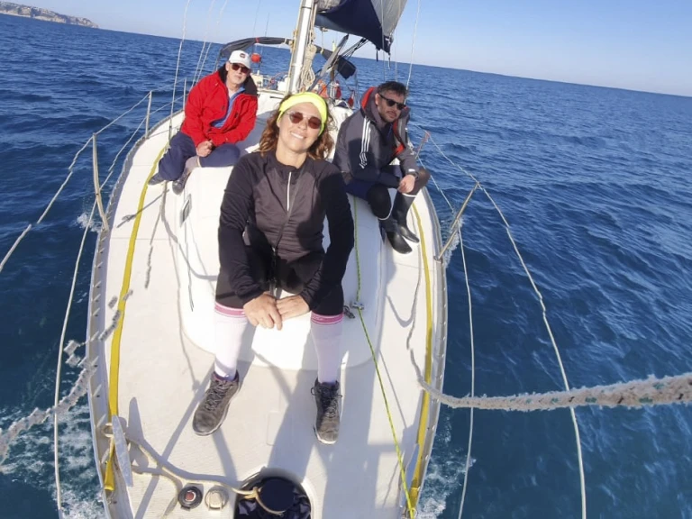 Hire a Bénéteau Oceanis 361 Clipper San Pedro del Pinatar