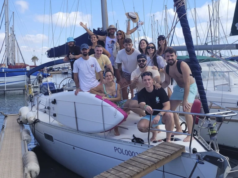 Yacht hire San Pedro del Pinatar cheap Oceanis 361 Clipper