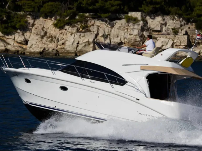 Bénéteau Antares 36 charter bareboat or skippered in  Novalja
