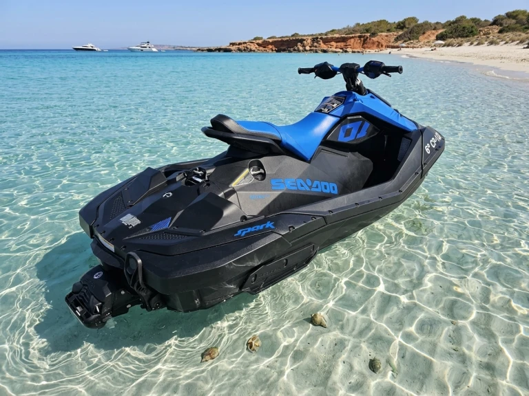 Jet ski to hire Marina Ibiza at the best price