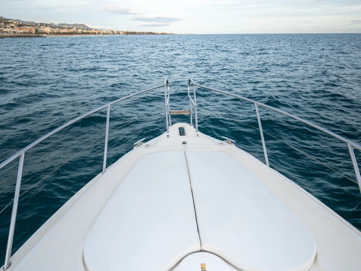 Motorboat to hire Sant Feliu de Guíxols at the best price