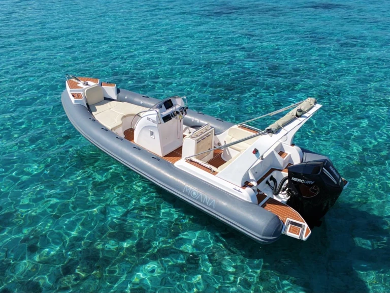 Yacht charter Lecci - QUINGDAO Moana on SamBoat