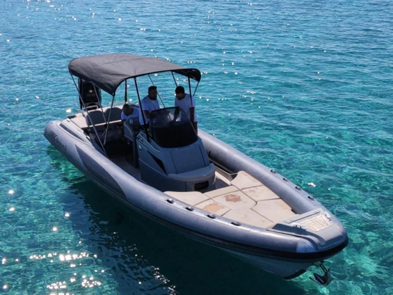 Yacht charter Porto-Vecchio - Lomac Adrenalina 9.0 on SamBoat