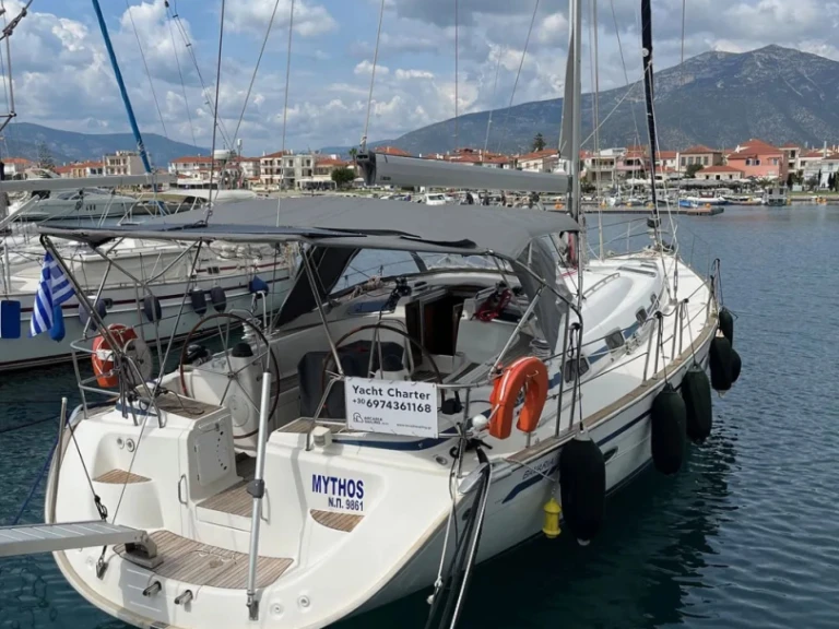 Hire a Bavaria Bavaria C50 Parálio Ástros
