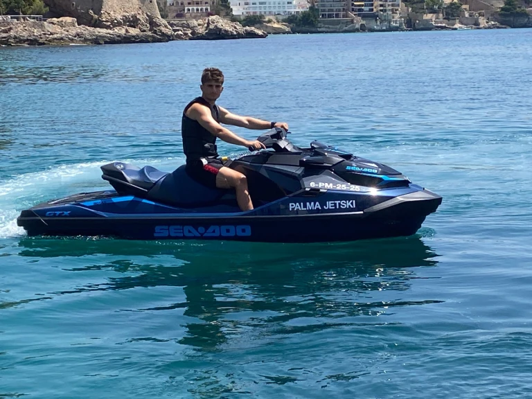 Jet ski hire in Palma de Mallorca -  SEADOO GTX 230