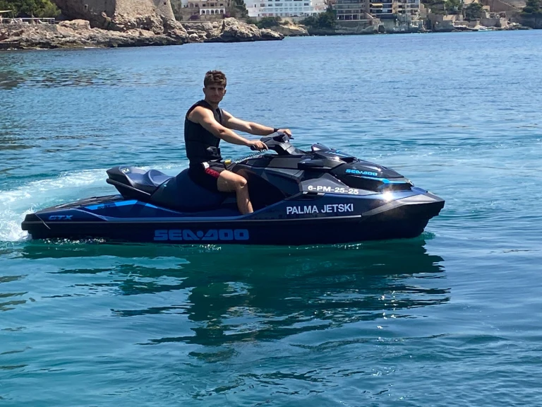Hire Jet ski with or without skipper  Palma de Mallorca