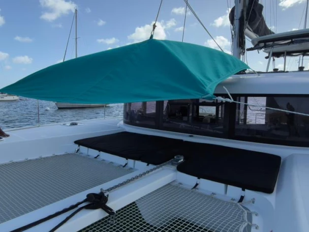 Yacht charter Le Marin - Lagoon Lagoon 42 on SamBoat