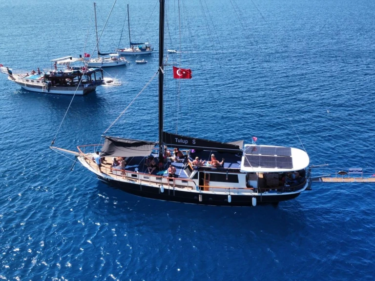 Yacht hire Bodrum cheap Custom