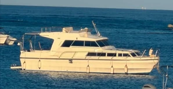 Yacht charter Xemxija - Ferretti Altura 38 Fly on SamBoat