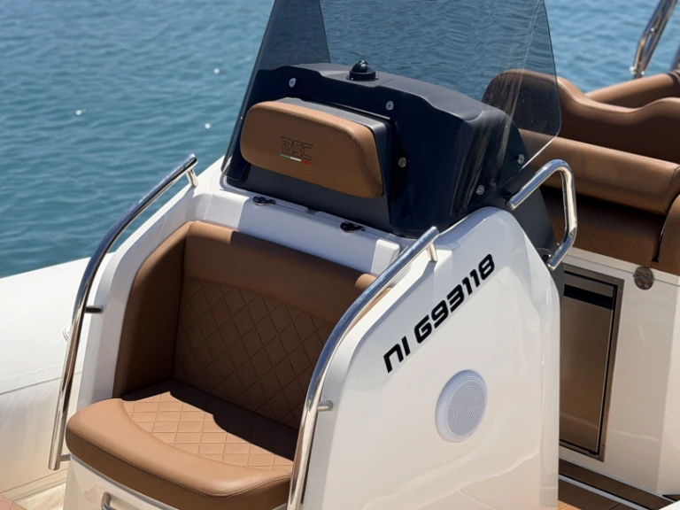 RIB to hire Saint-Laurent-du-Var at the best price