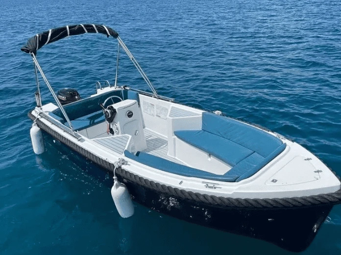 Yacht hire Sant Andreu de Llavaneres cheap Silver 495