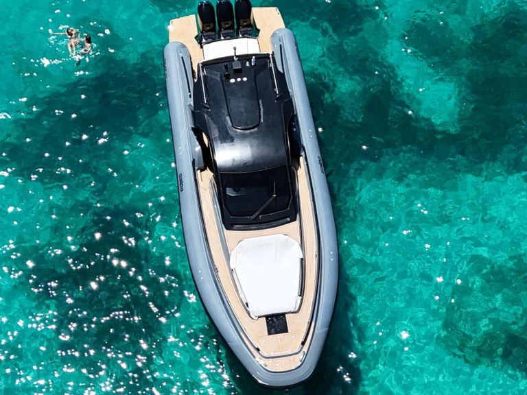 Yacht charter Poltu Quatu - Salpa Salpa Soleil 52 on SamBoat