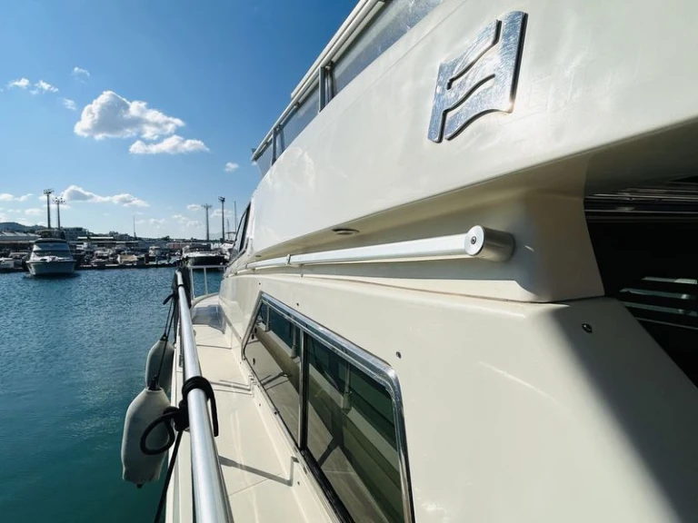 Yacht charter Saint-Raphaël - Ferretti Altura 45 Fly on SamBoat