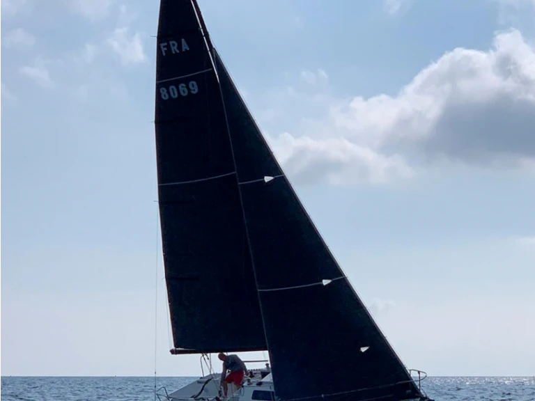 Yacht charter Loctudy - Proto halftonner on SamBoat