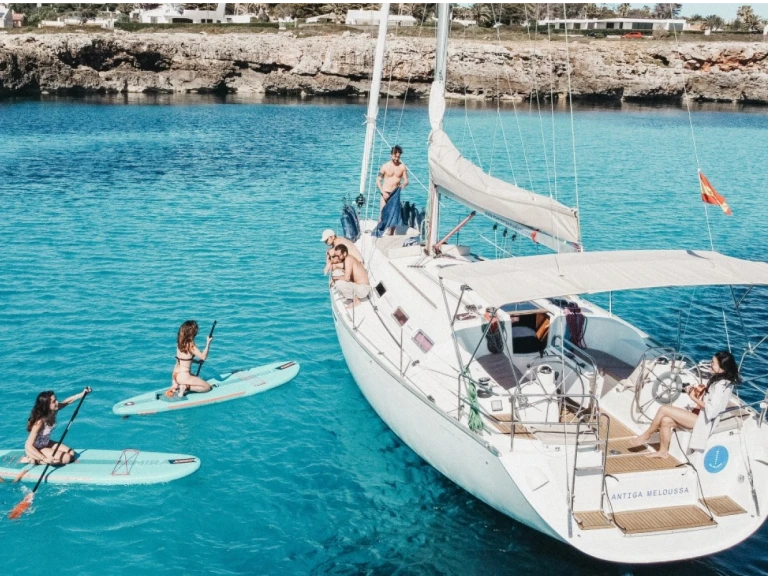Hire Sailboat Dufour with a boat licence