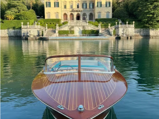 Hire Motorboat with or without skipper Marinello Como (City)