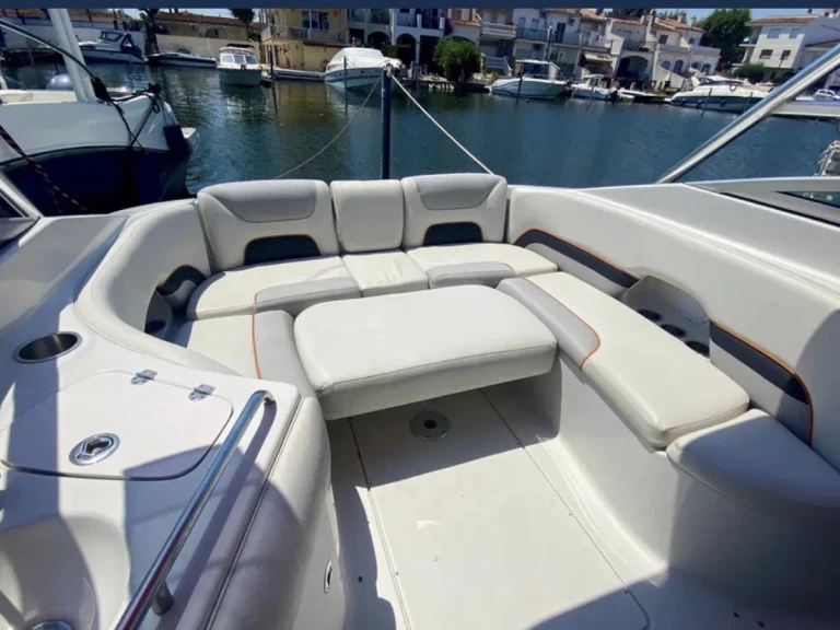 Crownline Crownline 270 BR charter bareboat or skippered in  Empuriabrava