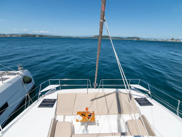 Yacht hire Lefkáda cheap Bali 4.1