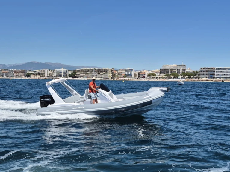 Hire RIB mik with a boat licence