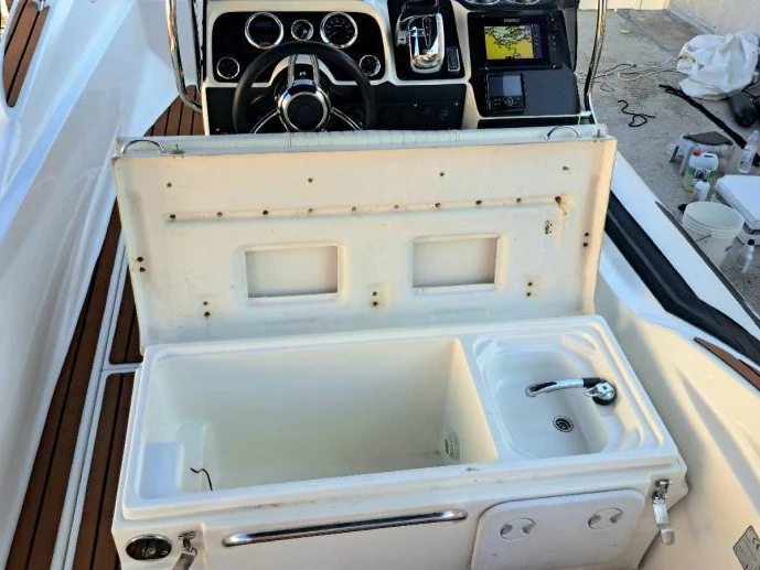 Yacht hire Split cheap Zar 75 Suite