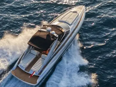 Hire a Sunseeker Superhawk 43 Cannes