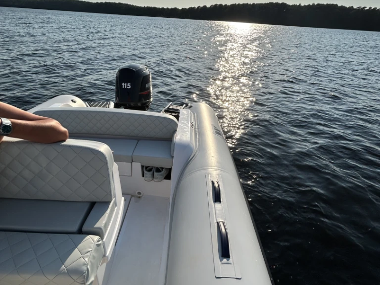 Tiger Tiger PL620 charter bareboat or skippered in  Lacanau