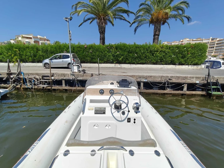 RIB hire in Port de Cannes Marina - Selva Selva D840 Exclusive