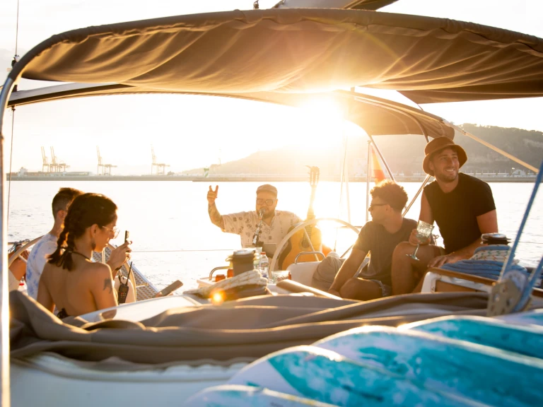 Hire a Bénéteau Cyclades 43.3 Barcelona