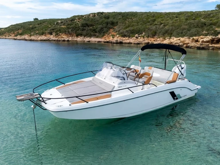Bénéteau Flyer 7 SUNdeck charter bareboat or skippered in  Mahón