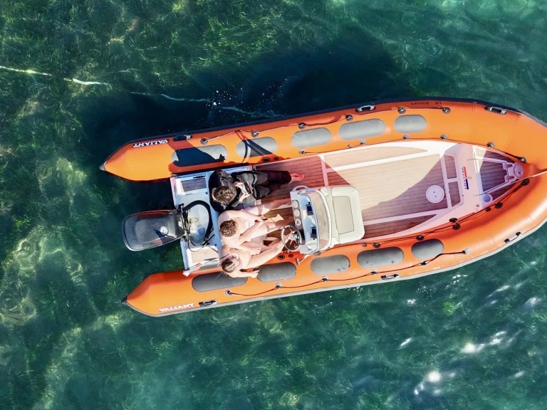Hire RIB Valiant with a boat licence