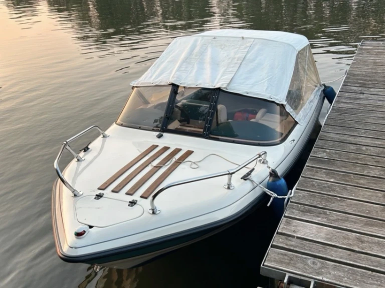 Yacht charter Kreisfreie Stadt Wolfsburg - Fiberline 148 SE on SamBoat